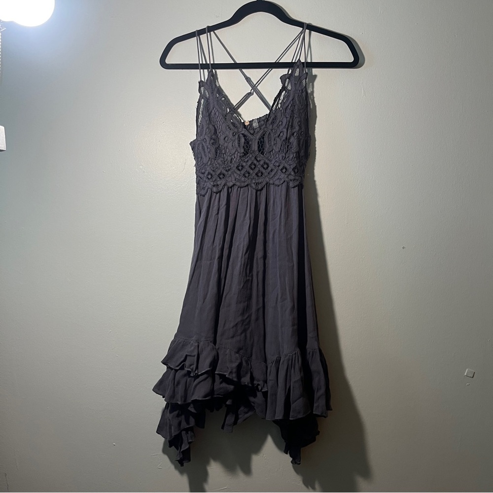 Elegant Gray Lace Trim Dress